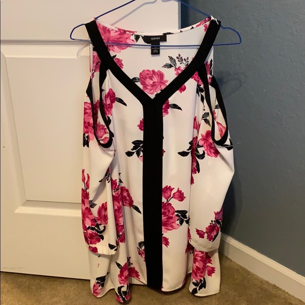 Alfani cold shoulder blouse